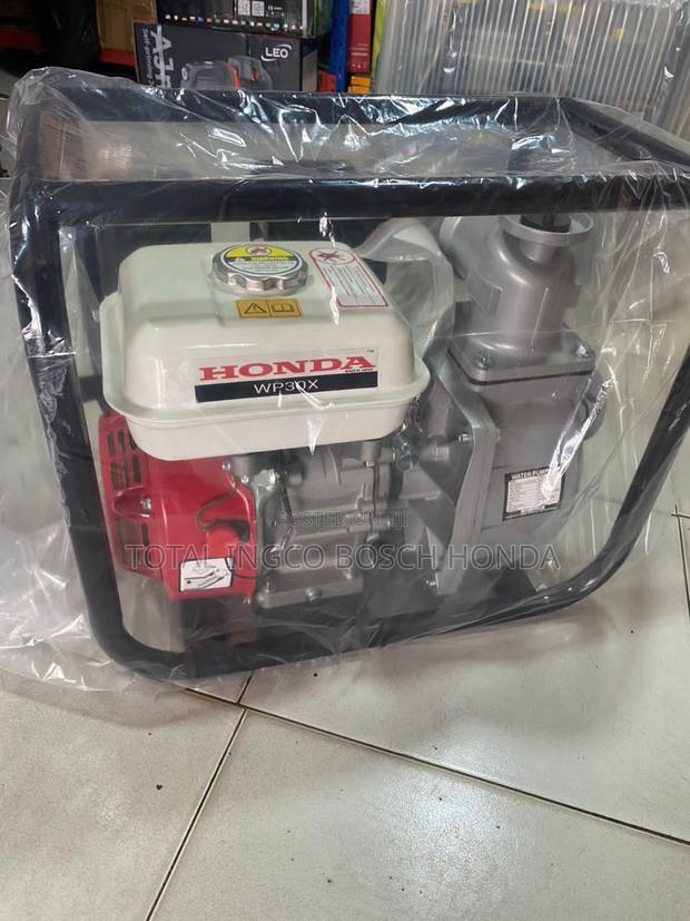 Water Pump Honda Water Pump + (6.5hp) + 4stroke Engine · Photo 1