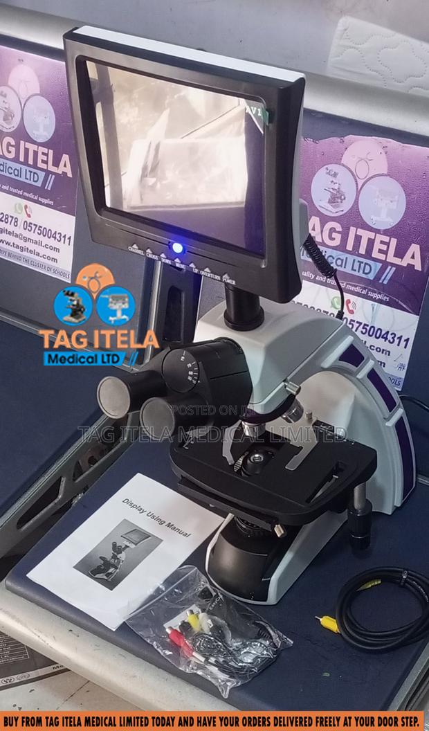 Microscope With Screen (Olympus) · Photo 2