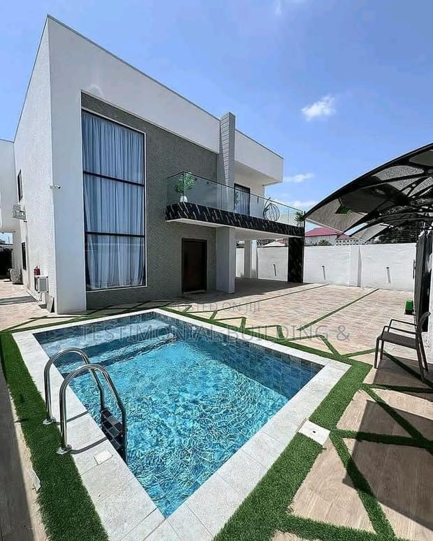 Furnished 4bdrm House in Testimonial Building, School Junction · Photo 1