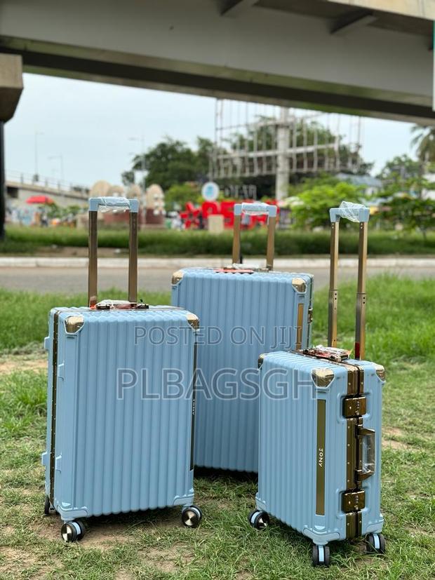 Zipless Trolling Traveling Luxurious Bag 3 in 1 at Plbagsgh · Photo 1