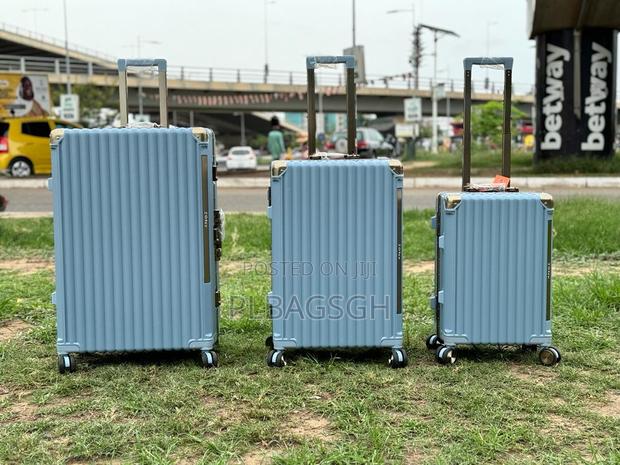 Zipless Trolling Traveling Luxurious Bag 3 in 1 at Plbagsgh · Photo 3