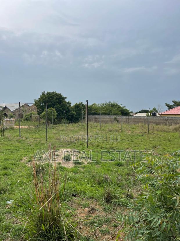 Authentic Titled Lands/ Free Documents at Tema Community 25 · Photo 3