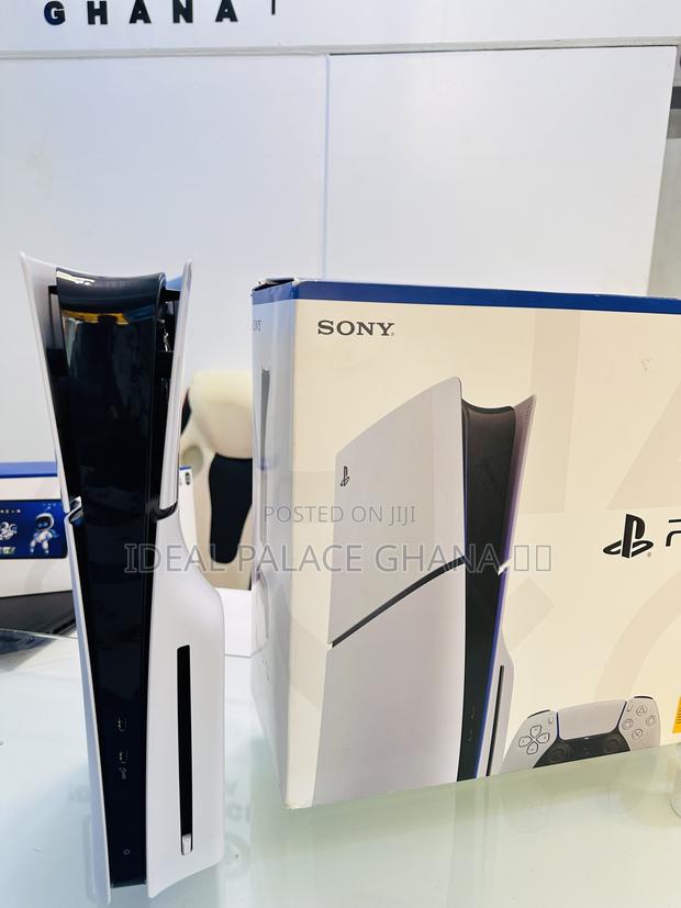 Pre Owned New Ps5 Slim · Photo 3