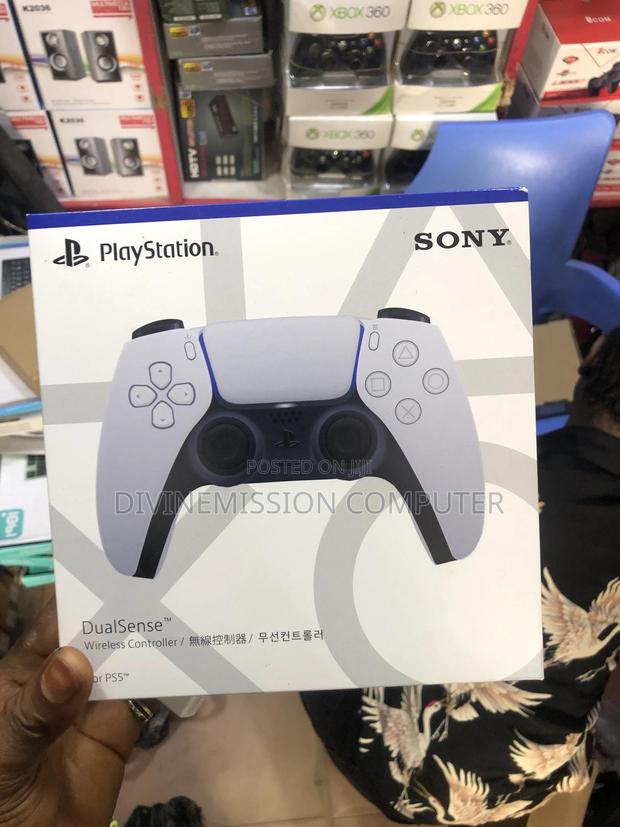 Sony Ps5 Controller Pad Fairly Used · Photo 4