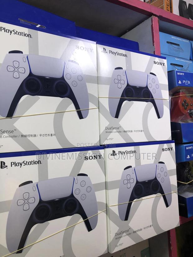 Sony Ps5 Controller Pad Fairly Used · Photo 6