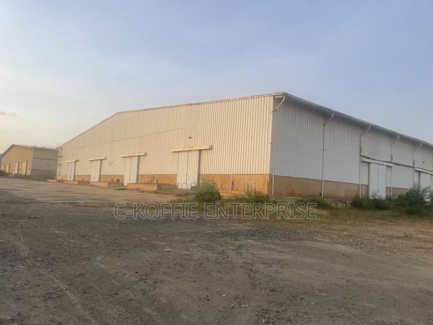 8000 SQM Warehouse at Tema for Rent · Photo 1