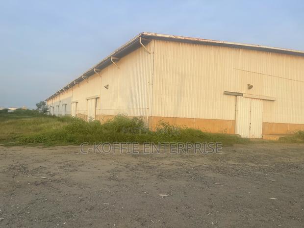 8000 SQM Warehouse at Tema for Rent · Photo 3