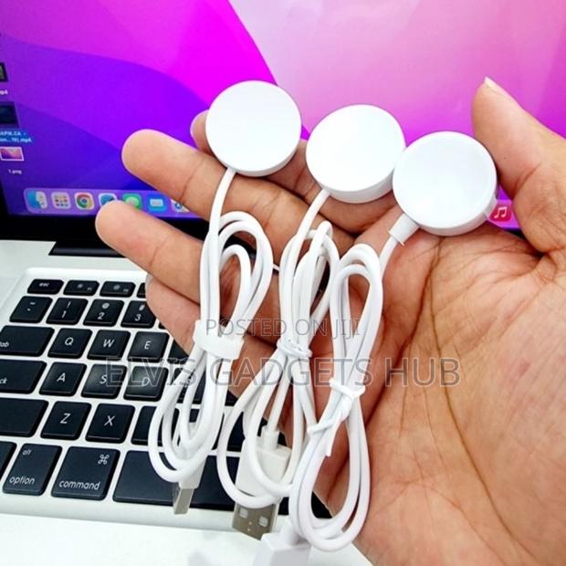 Apple Iwatch Charger Series SE/7/6/5/4/3/2/1 · Photo 3