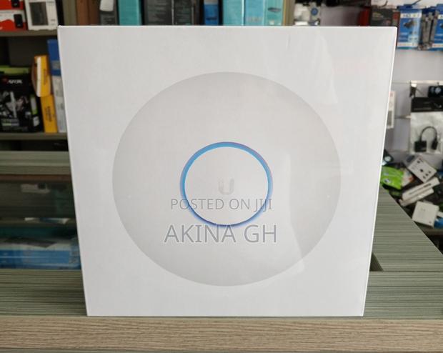 Ubiquiti Unifi Long Range Access Point U6 Lr · Photo 1