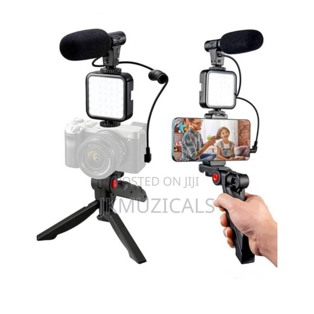 Tripod Stand With Light_ Video Making Kits · Photo 3