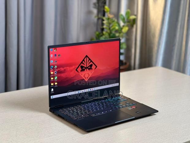 New Laptop HP Omen 16 16GB AMD Ryzen 7 SSD 1T · Photo 1