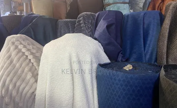 Upholstery Fabric /Leather · Photo 1