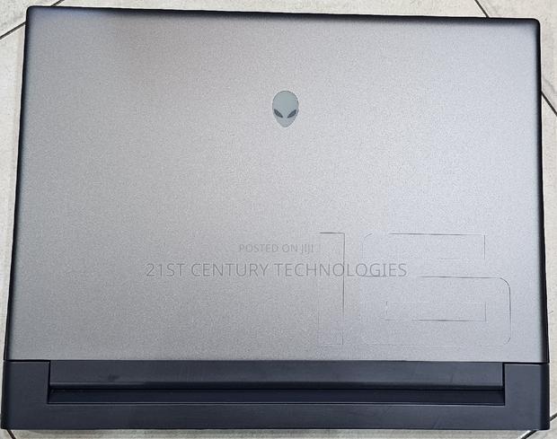 Laptop Dell Alienware M16 R1 16GB Intel Core I7 SSD 512GB · Photo 2