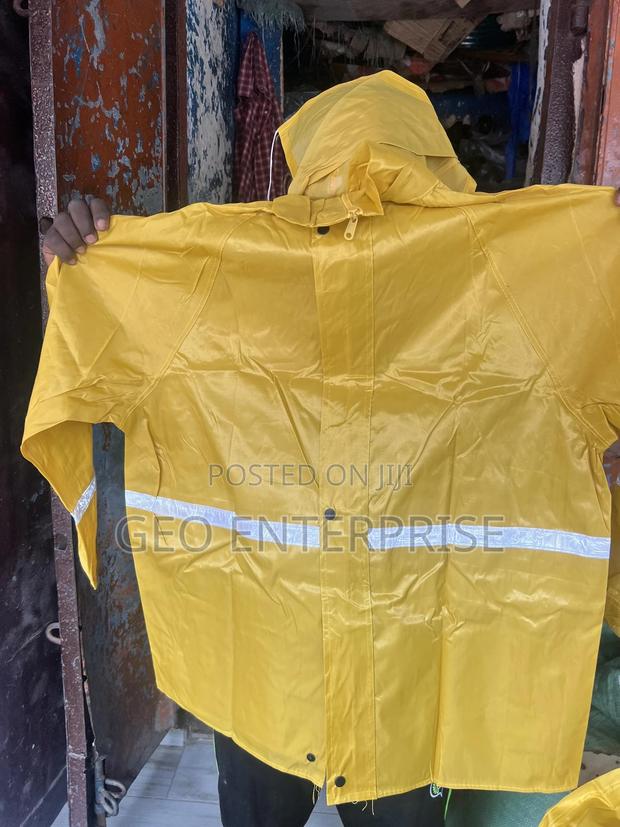 Rain Coat ( Top And Down With Reflector) · Photo 2