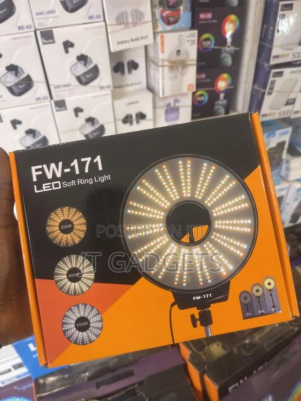 FW LED Soft Ring Light With Tripod (FW-171/321/451) · Photo 1