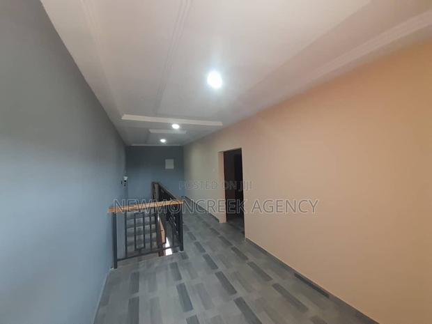 4bdrm Duplex in Abokobi Junction, Accra Metropolitan for sale · Photo 6