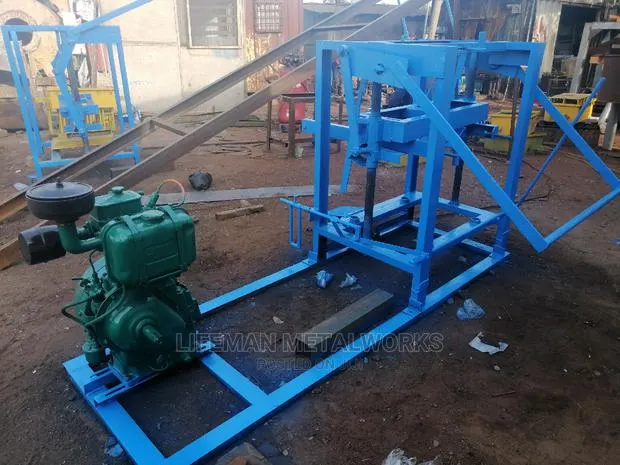 4 in 1 Block Machine With Diseal Engine · Photo 1