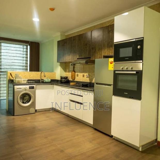 Furnished 2bdrm Apartment in American House, East Legon for sale · Photo 4