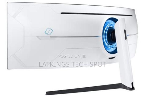 Samsung Oddessy G9 49 Inch Qled 5120*2880 240hz · Photo 4
