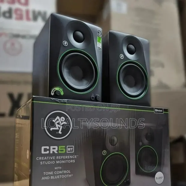 Mackie Cr5bt Studio Monitors With Bluetooth · Photo 1