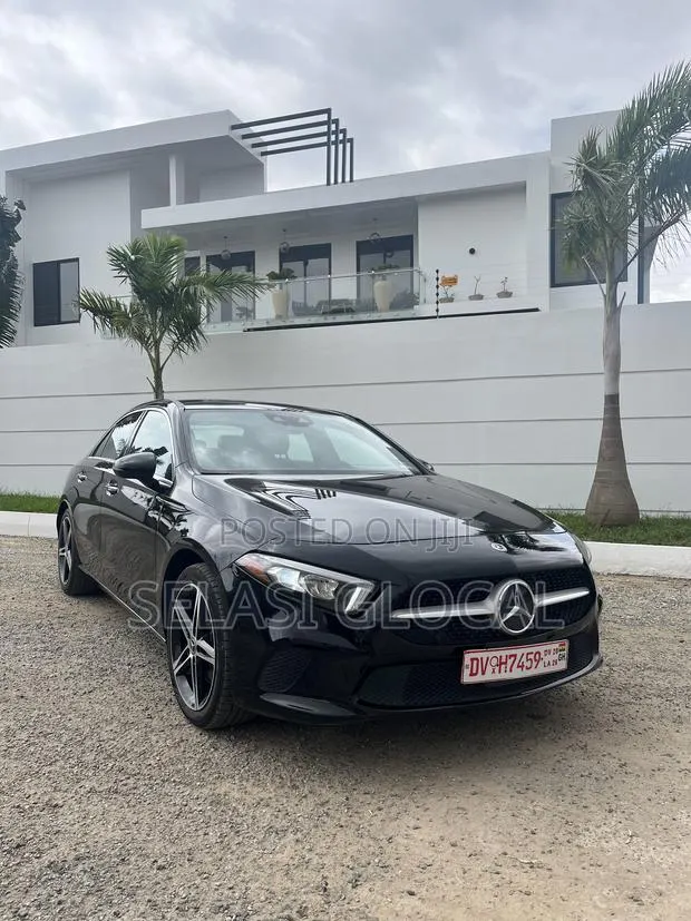 Mercedes-Benz A-Class Base A 220 AWD 4MATIC 2020 Black · Photo 1