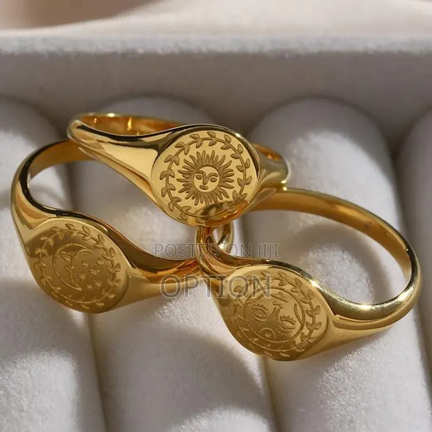 Sun Moon Protection Ring · Photo 1