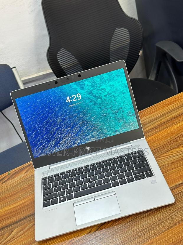 New Laptop HP EliteBook 735 G5 16GB AMD Ryzen SSD 256GB · Photo 1