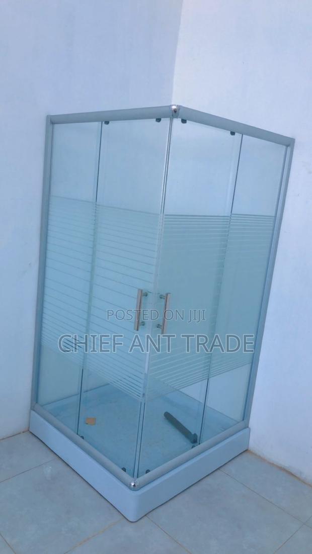 Shower Cubicle 90*90cm · Photo 1