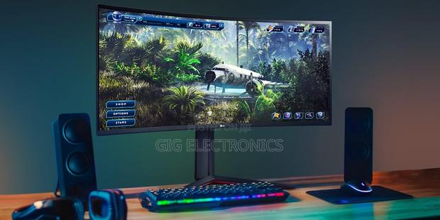 LG Ultragear QHD 34-Inch Curved Gaming Monitor 160hz · Photo 3