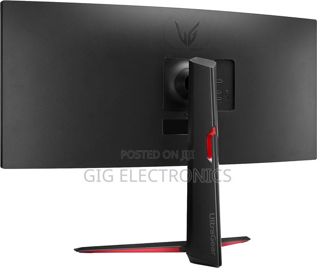 LG Ultragear QHD 34-Inch Curved Gaming Monitor 160hz · Photo 6