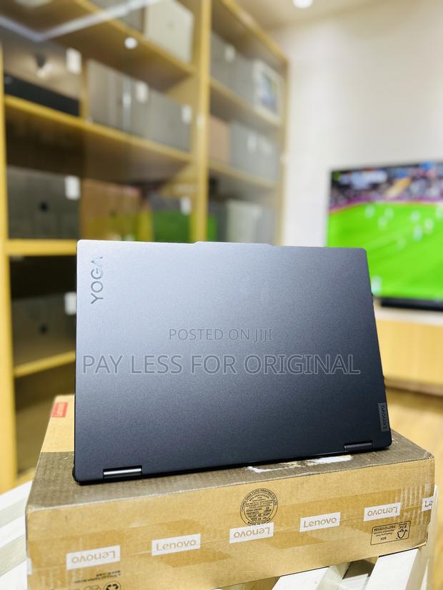 New Laptop Lenovo Yoga 710 16GB Intel Core I5 SSD 512GB · Photo 5