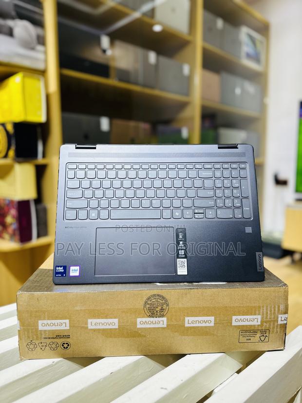 New Laptop Lenovo Yoga 710 16GB Intel Core I5 SSD 512GB · Photo 8