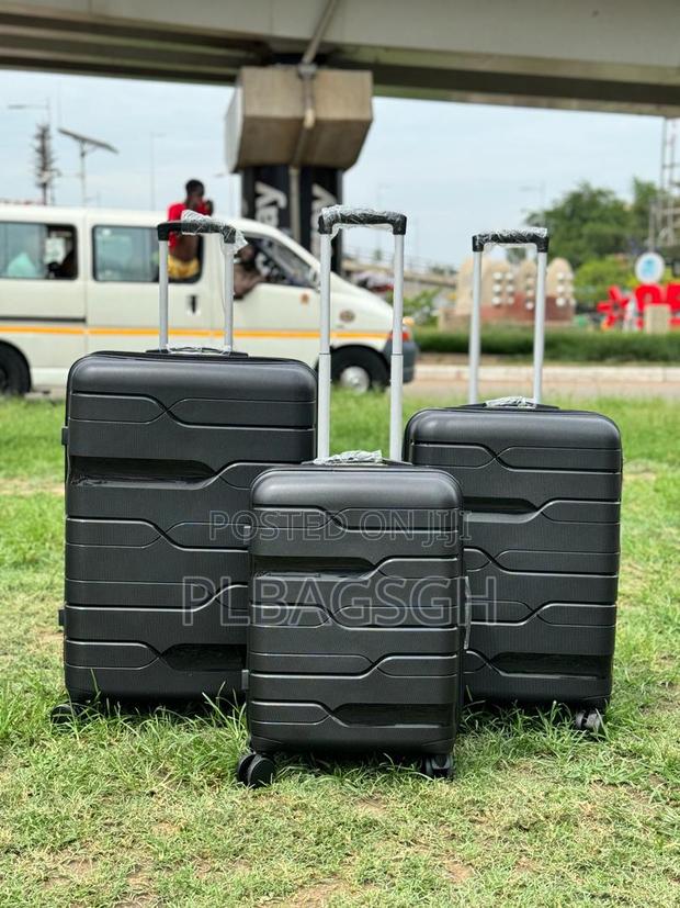 Trolling Traveling Bags Three in One at Plbagsgh · Photo 3