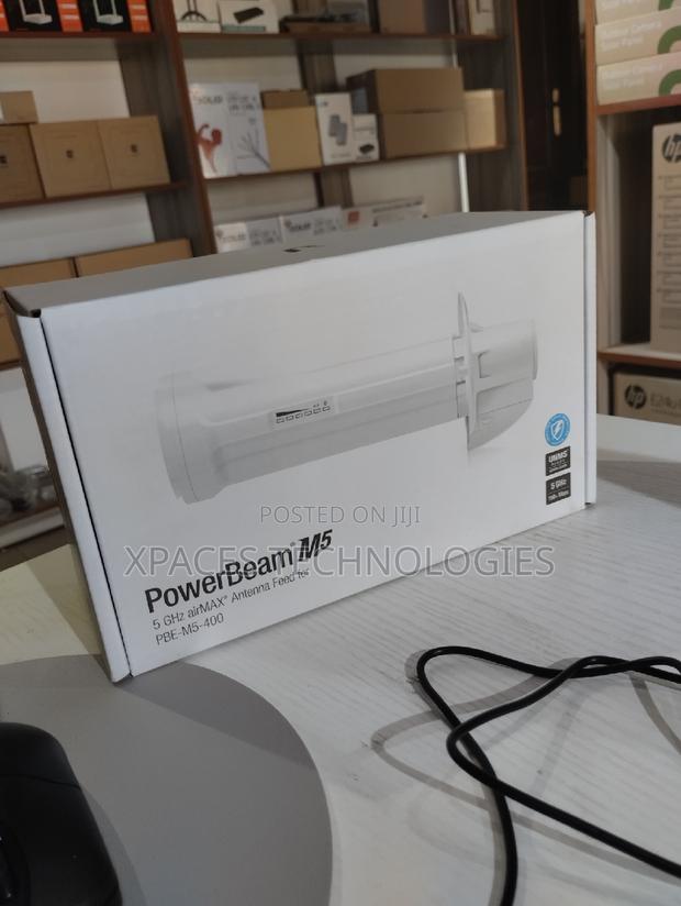 Ubiquiti Unifi Powerbeam M5-400 · Photo 1