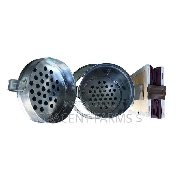 Galvanized Standard Beekeeping Smoker · Photo 3