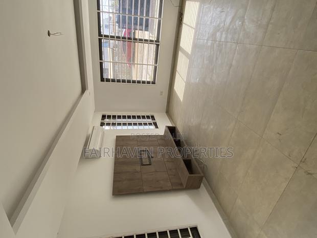 4bdrm House in Tseaddo, Airport Residential Area for rent · Photo 4