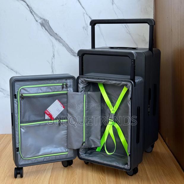 Luxury Suitcase Set · Photo 5