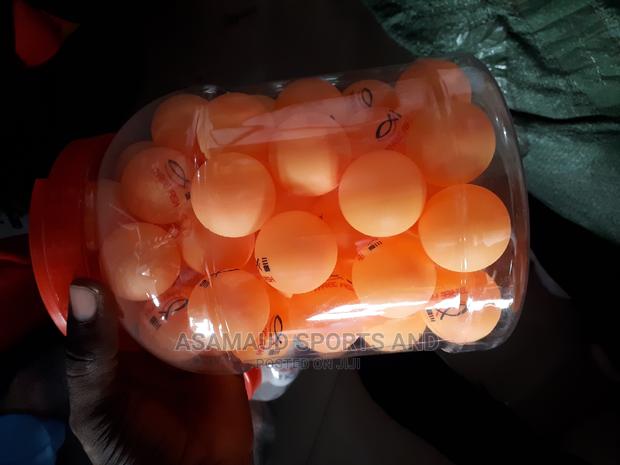 Table Tennis Balls At Cool Price · Photo 2