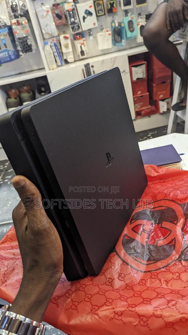 Trusted Ps4 Slim 500gb+Controller - Satisfaction Quality!” · Photo 2