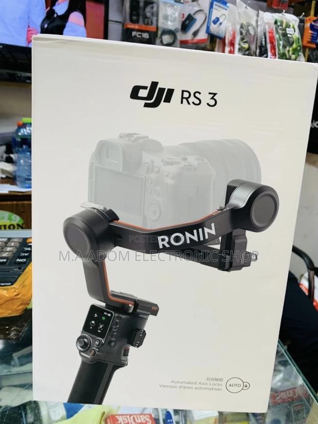 Durable DJI RS 3 Axis Gimbal DSLR Mirrorless Camera. · Photo 1