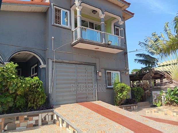 6bdrm Mansion in Around West Hills for sale · Photo 7