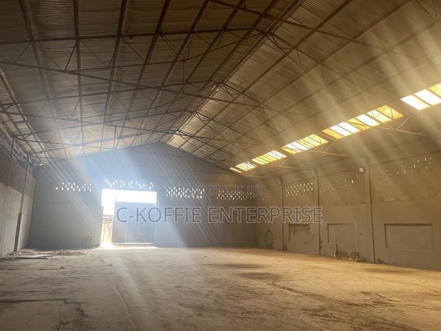 1200 SQM at North Kaneshie Industrial Area · Photo 4