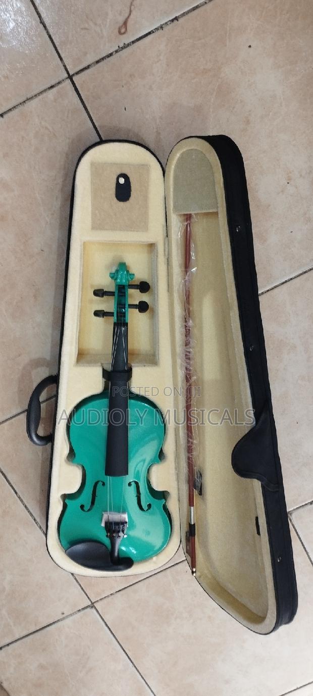 4×4 Green Violin · Photo 3