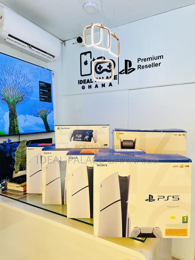 New Playstation 5 Slim · Photo 2