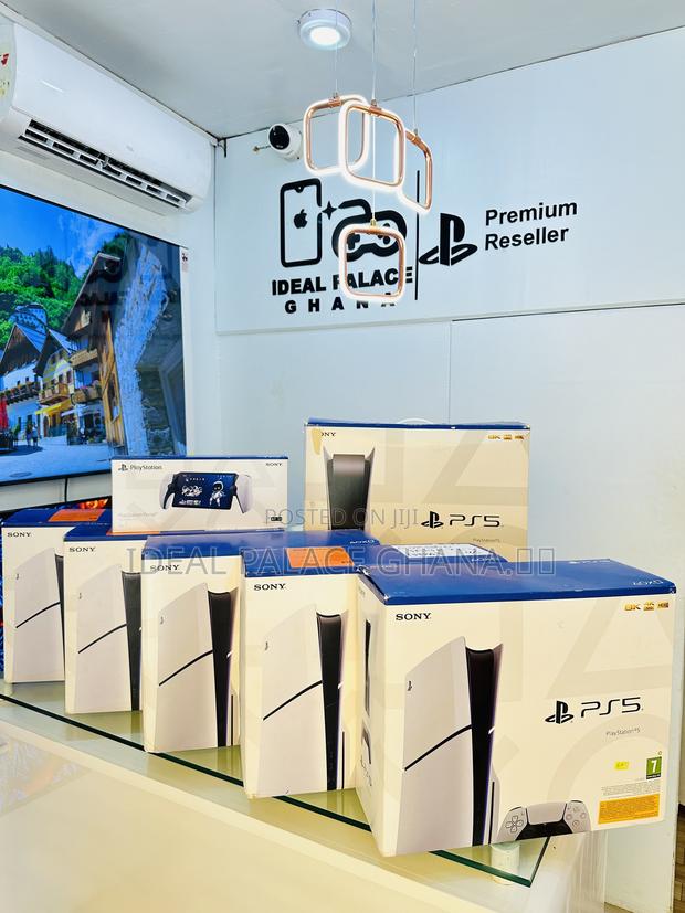 New Playstation 5 Slim · Photo 4