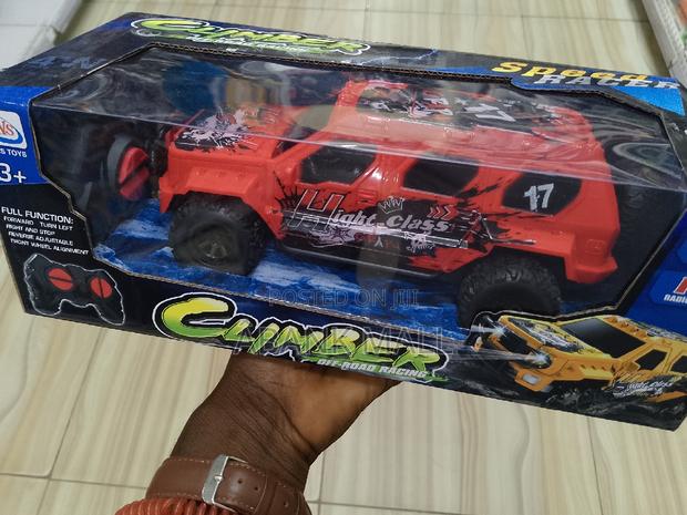 Remote Control 4×4 · Photo 1
