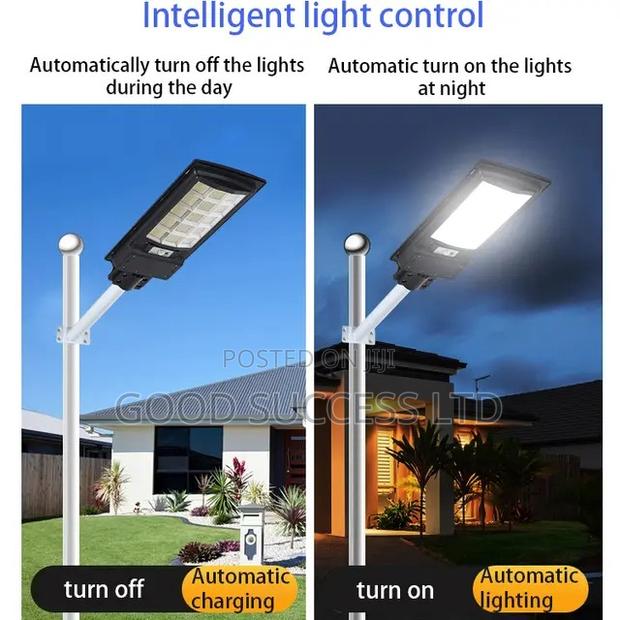 100w Solar Street Light + Remote Control Sensor · Photo 1