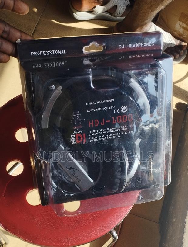 Power HDJ1000 Studio Headphones · Photo 1