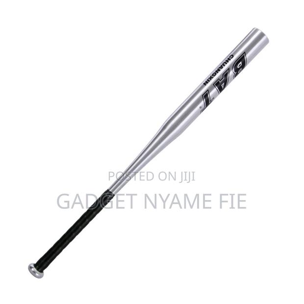 30 Inches Alloy Metal Professional Baseball Bat · Photo 2