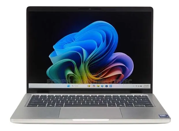 New Laptop Dell Pro 14 32GB Intel Core Ultra 5 SSD 1T · Photo 1
